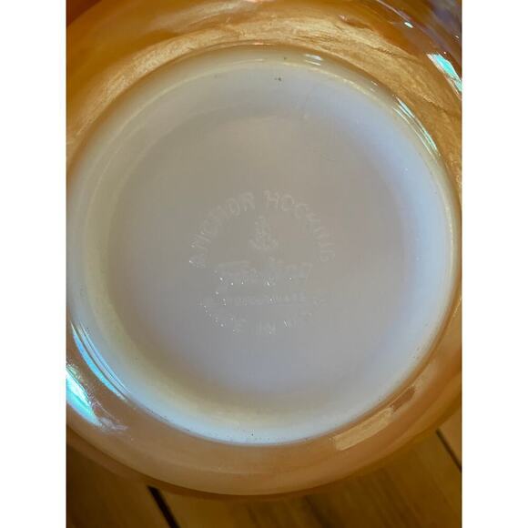 VTG Fire King Anchor Hocking Orange Peach Luster Swirl Serving Bowl 8 1/2” USA - Picture 2 of 4